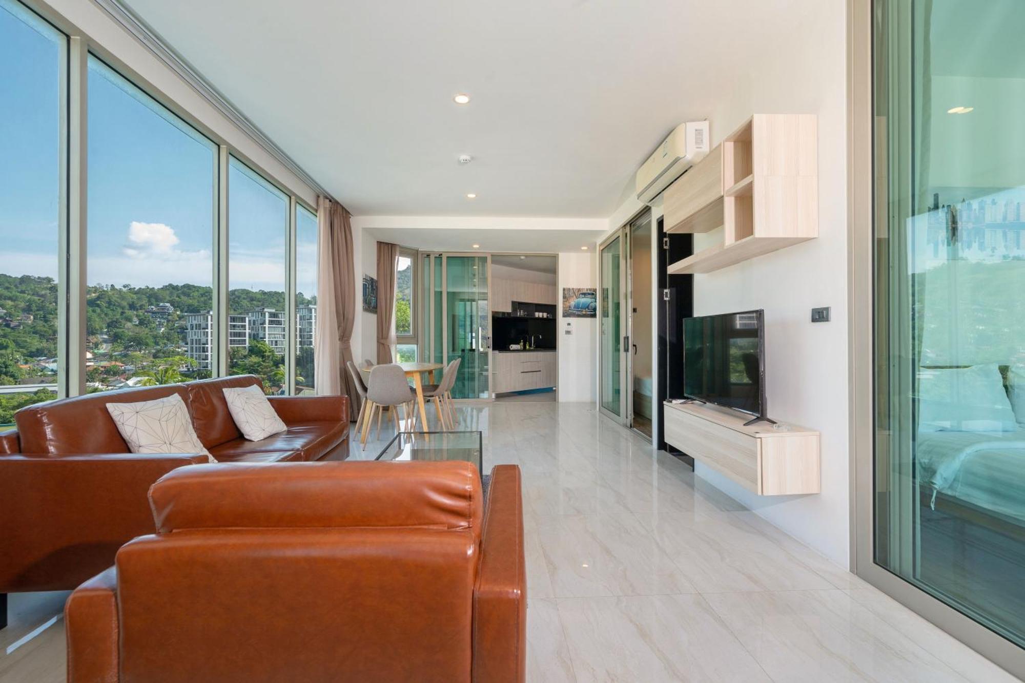 Sea View 2Br Apartment Oceana C35, Just 5 Min Walk To Pantai Kamala Bagian luar foto